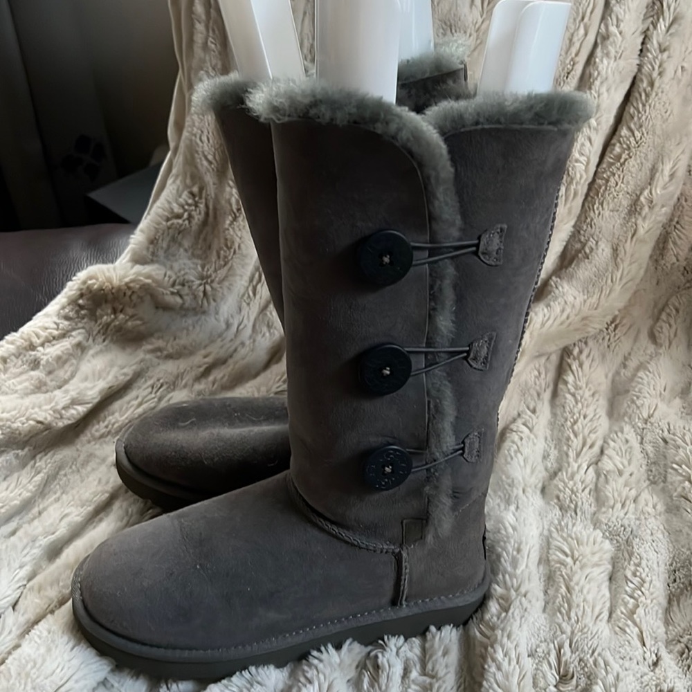 UGG Bailey Button Triplet II’ Boot.  Size 7.  NWOT or original box.  Never worn.
